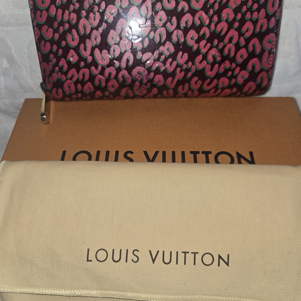 Louis Vuitton Pink Leopard Print Women's Bag